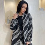 Madam τζιν τζάκετ ασπρόμαυρο με στρας