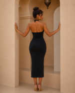 Latte slim fit κολακευτικό φόρεμα μαύρο - Image 2